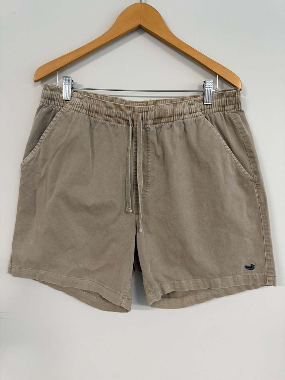 Southern Marsh Dockside Shorts Khaki Tan Size Medium 5" Inseam